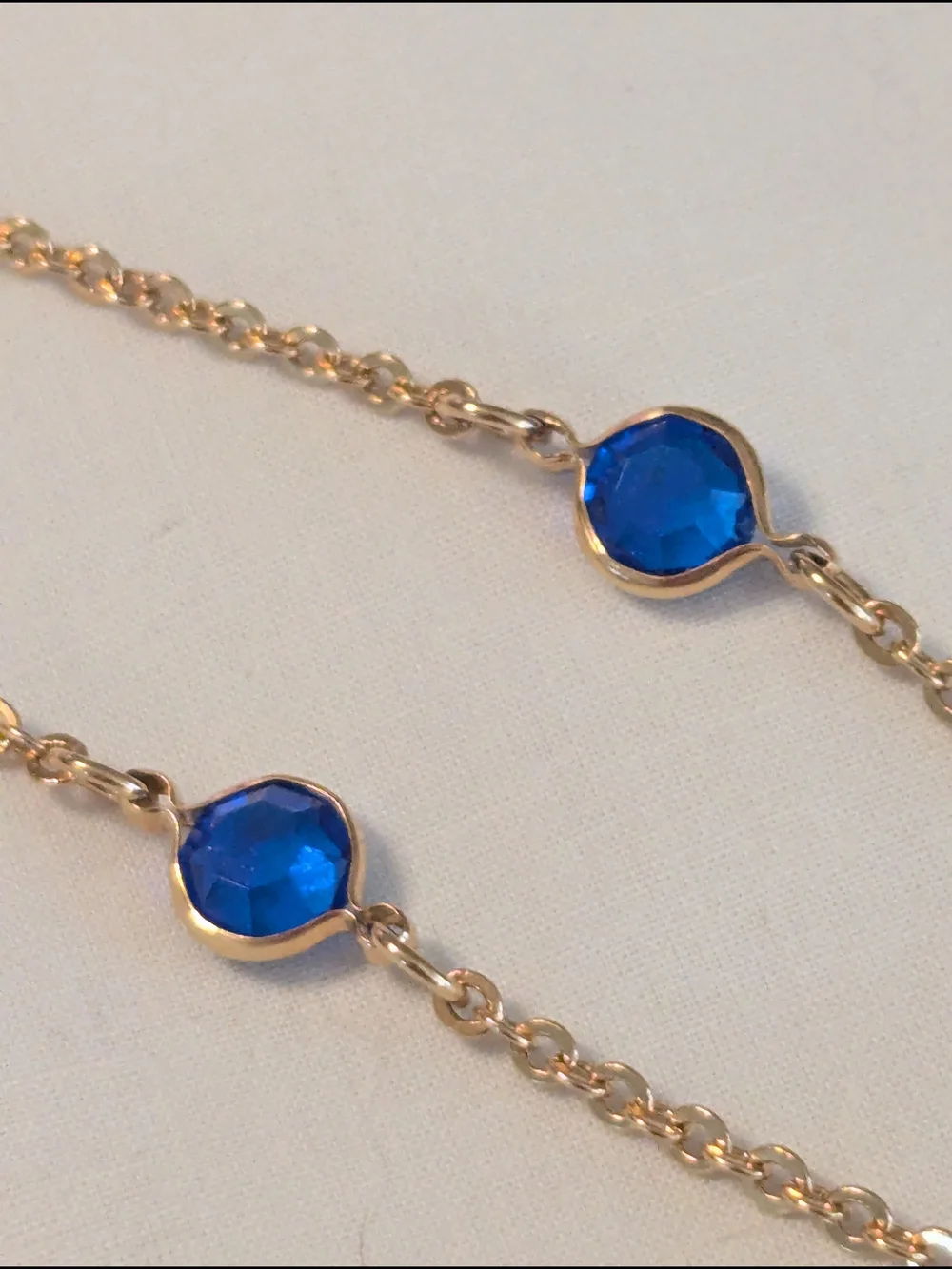 VTG Bezel Set Blue Sapphire (Sept Birthstone) Gold Tone Station Necklace 36